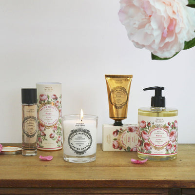 Bougie parfumée - Parfum Rose Envoûtante 180g - Panier des Sens